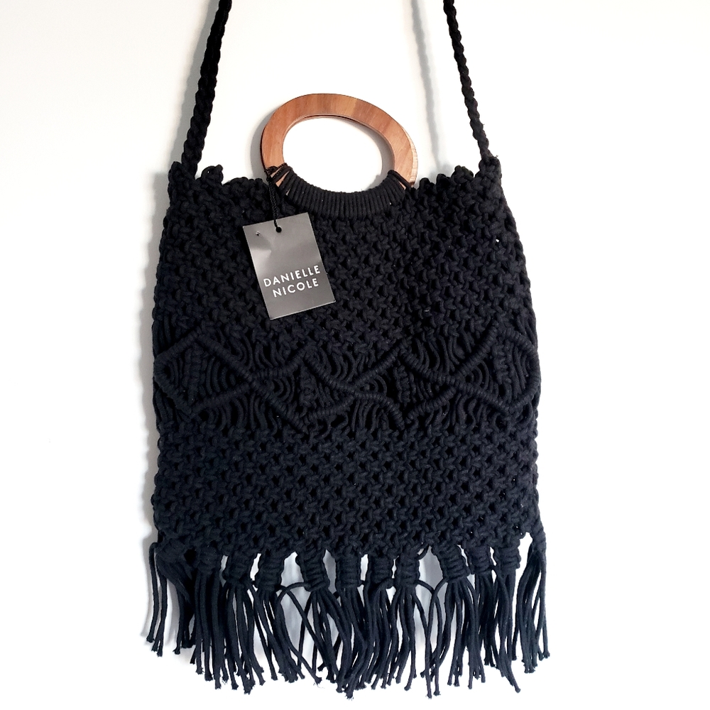 Macrame' Woven Fringe Handbag / Crossbody